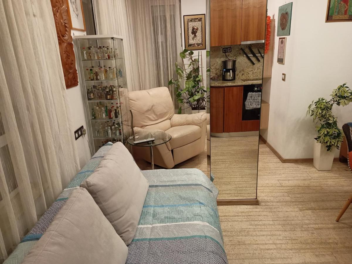 Bright Apartment At A Great Location Sofia Ngoại thất bức ảnh